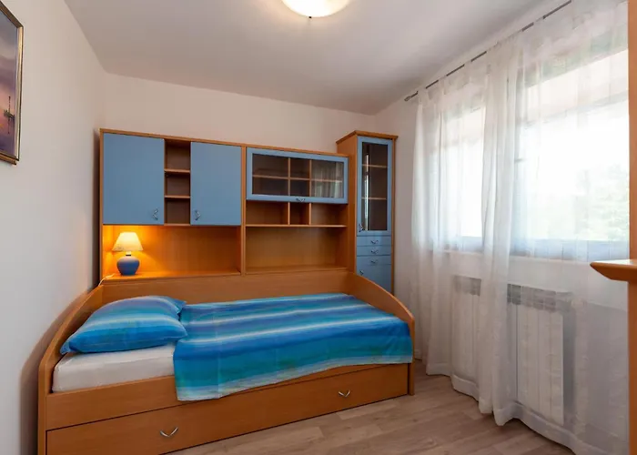 Σπίτι διακοπών 24 *