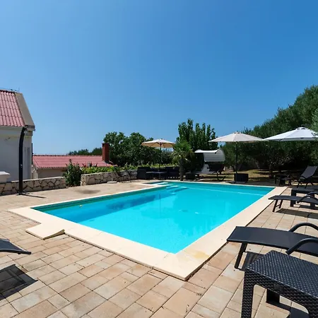 Holiday home Awesome In With House Sea View *
